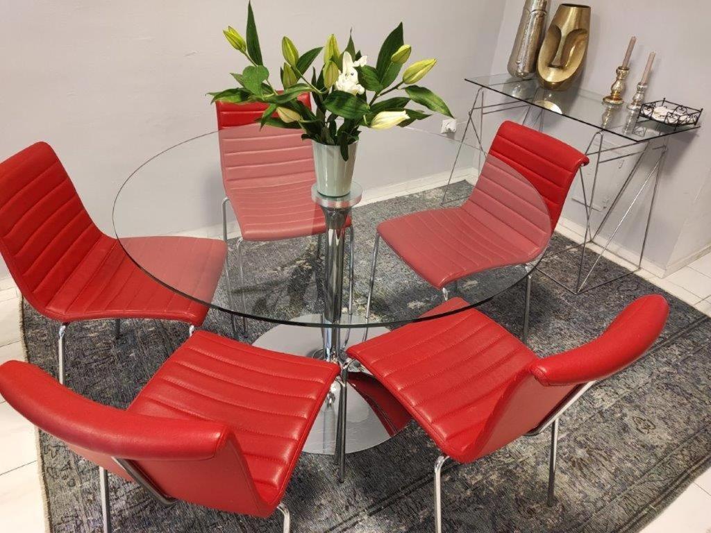 Central Vienna Apartment With Unique 40M2 City Garden & Self Check In Eksteriør billede