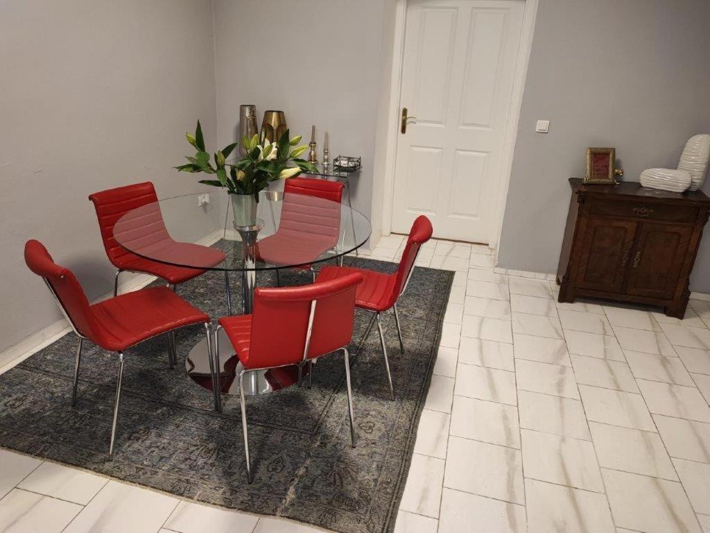 Central Vienna Apartment With Unique 40M2 City Garden & Self Check In Eksteriør billede