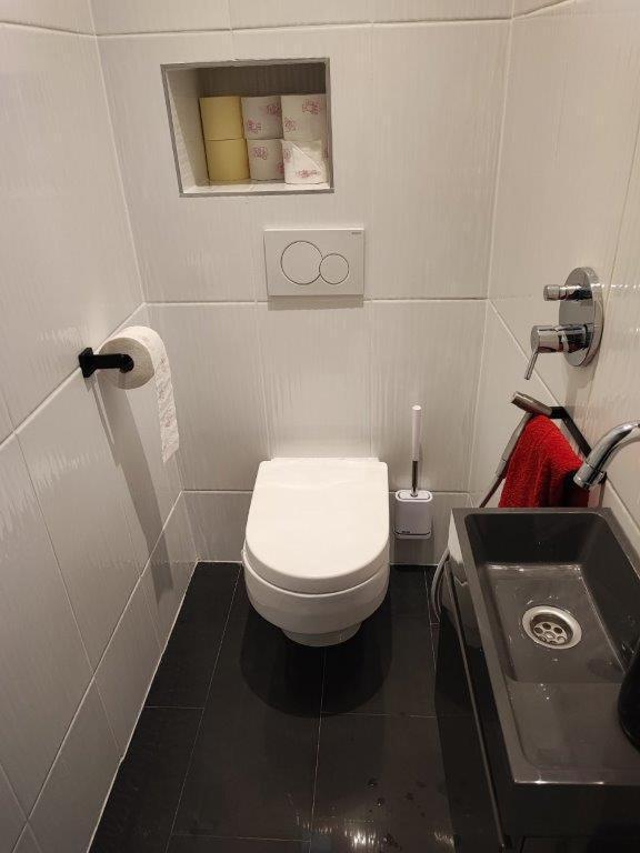 Central Vienna Apartment With Unique 40M2 City Garden & Self Check In Eksteriør billede
