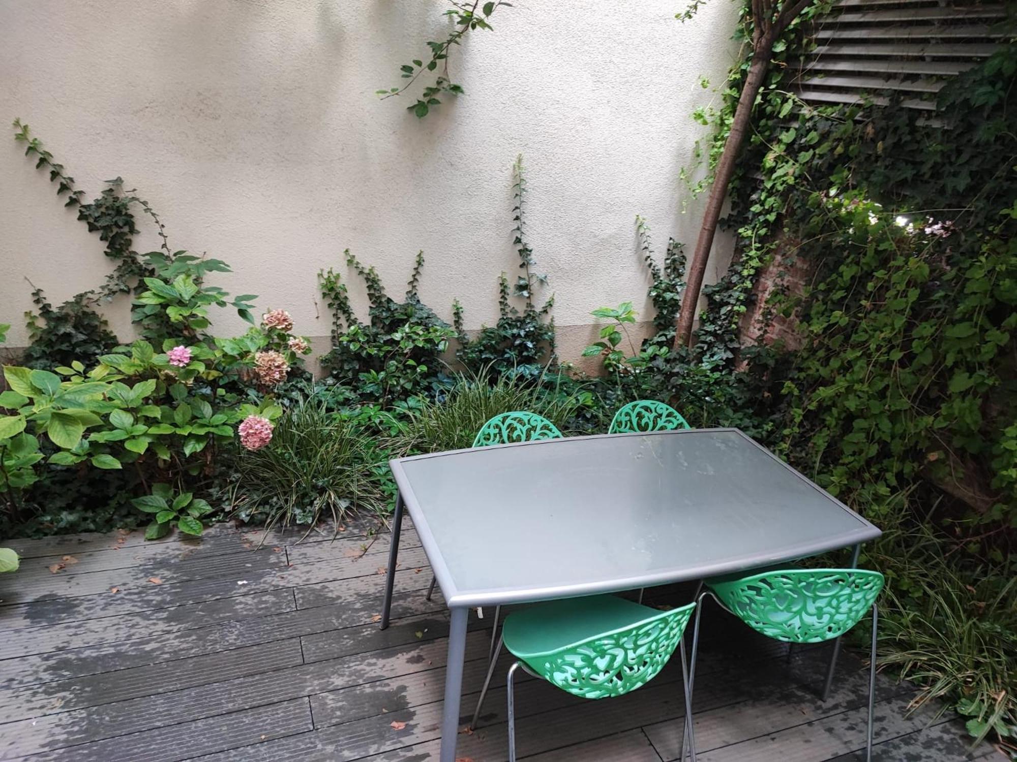 Central Vienna Apartment With Unique 40M2 City Garden & Self Check In Eksteriør billede